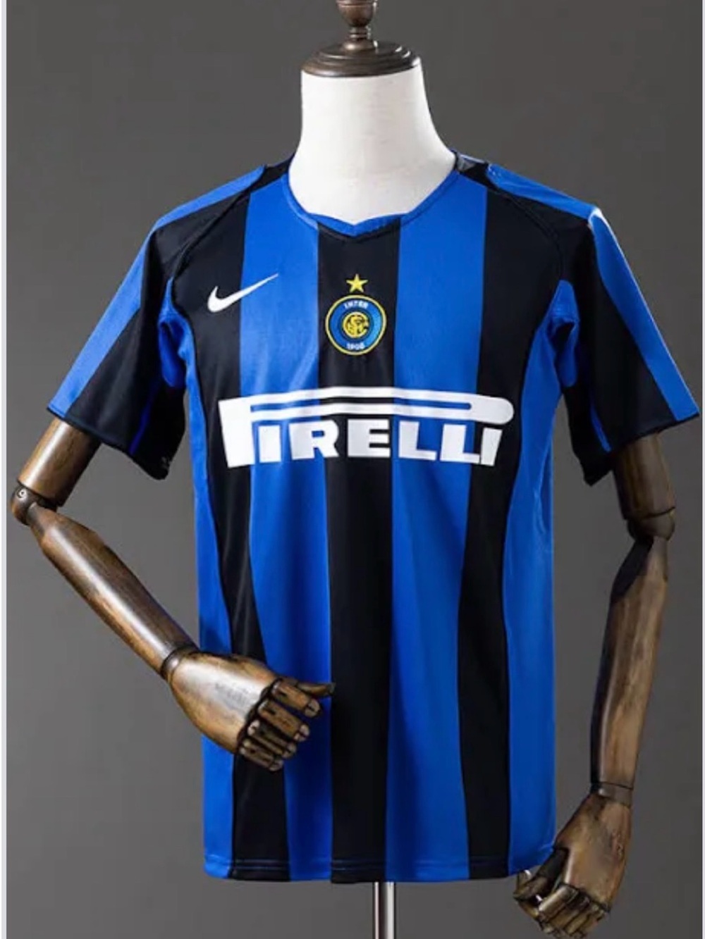 Nike Inter Milan Black and Blue Emblem Jersey 2004-2005 Season